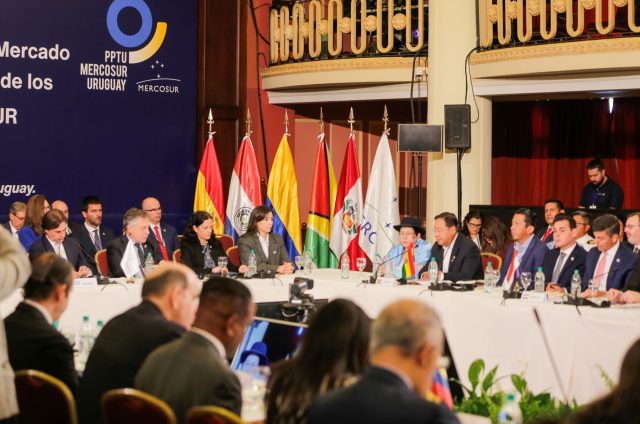 Día histórico, Bolivia celebra unión al Mercosur y firman acuerdo con UE tras 20 años de negociación