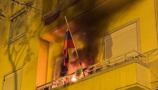Gobierno de Venezuela responsabiliza a la oposición de coordinar ataques a embajadas en cinco países