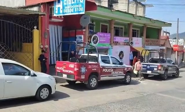 Localizan a mujer acuchillada en hotel de Xicotepec