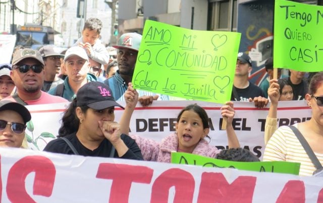 Las tomas no son el problema, son parte de la solución