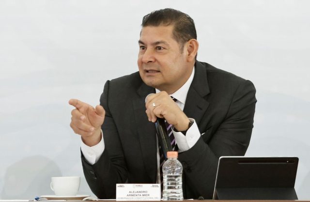Alejandro Armenta asegura que no quedará impune el asesinato de migrantes poblanos en Tlapacoya