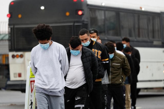 Condiciones inhumanas en Guantánamo: Denuncian violaciones sistemáticas a derechos de migrantes