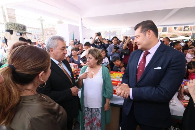 Con desarme voluntario, Gobierno federal y estatal impulsan construcción de la paz