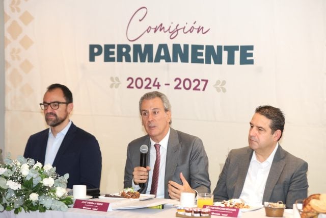 Instala Pepe Chedraui Comisión Permanente 2024-2027 del municipio de Puebla