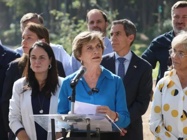 Habrían incumplido dictamen de Contraloría: Alcaldes de Chile Vamos en la mira por reunión con Matthei en horario laboral