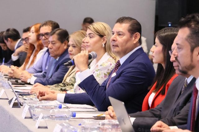 Se suma Armenta al exhorto del Congreso a ediles para que focalicen recursos en obra comunitaria