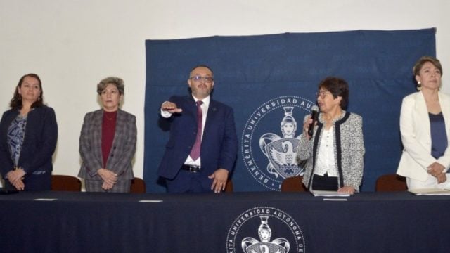 La BUAP transforma la vida de los jóvenes y de sus familias: Rectora Lilia Cedillo