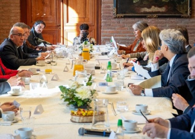 Cardenal Chomalí a candidatos presidenciales: “Es fundamental promover la educación cívica en la educación”