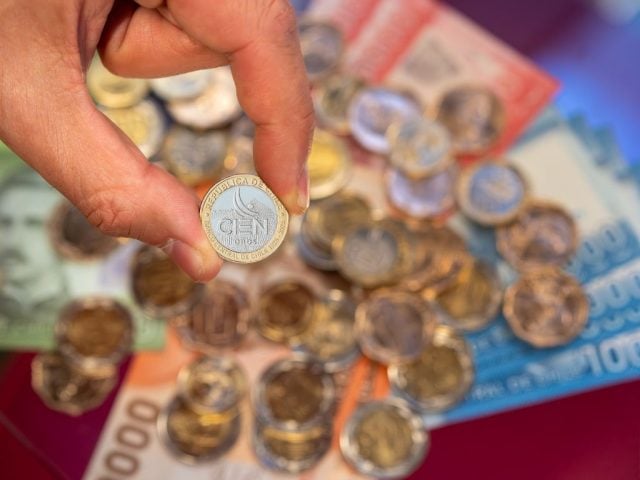 Moneda de $100 por los 100 años del Banco Central: la historia que ahora cabe en tu bolsillo