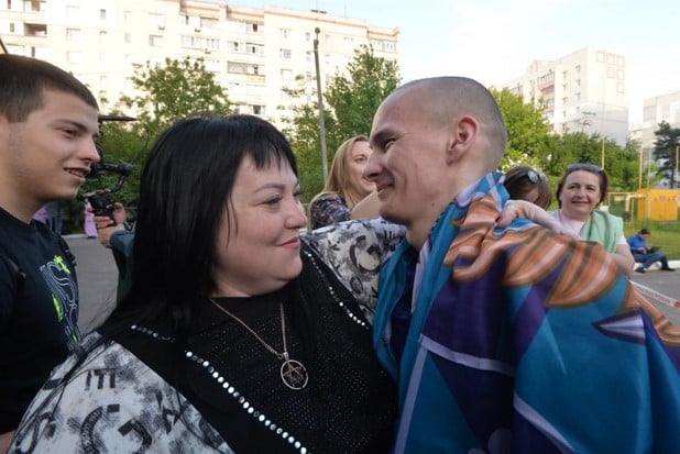 Ucrania y Rusia llevan a cabo segunda fase de intercambio de prisioneros