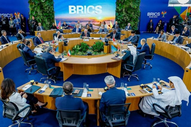 Discurso del Presidente Lula en la Sesión «Paz y Seguridad: Reforma de la Gobernanza Global» del BRICS