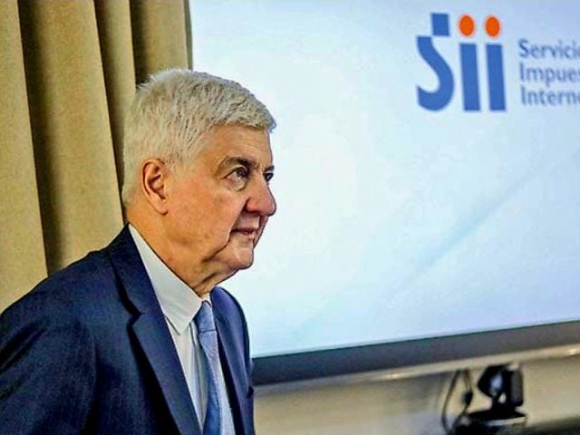 Quién es Javier Etcheberry, el director del SII que no pagó contribuciones por 9 años y ahora enfrenta presión para renunciar