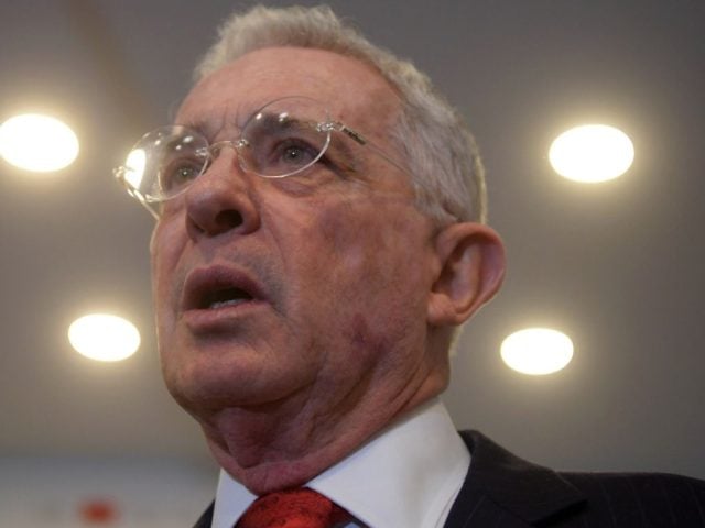 álvaro uribe