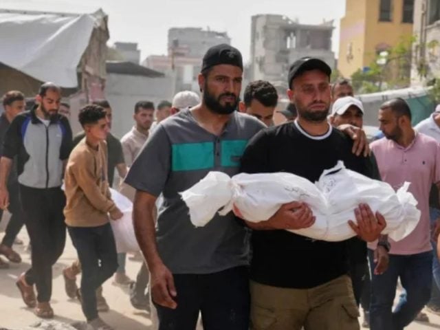97 palestinos