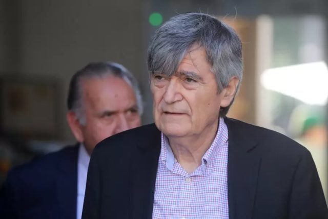 Carta abierta a Camilo Escalona, el peor de todos
