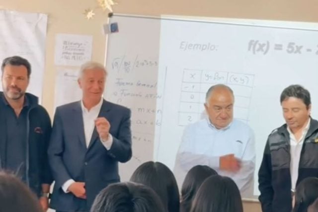 Colegio de Profesores denunció ante Contraloría a director del SLEP de Iquique por hacer campaña a favor de Kast en liceo de Alto Hospicio