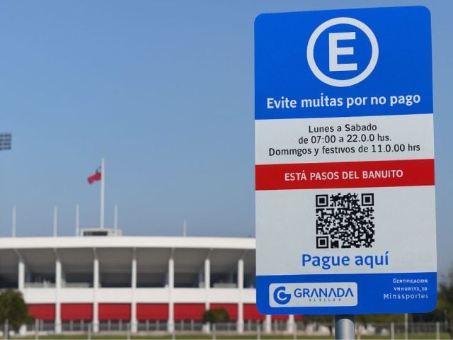 Ñuñoa Parking Meters Under Scrutiny: Comptroller Mandates License Invalidations After Councilwoman’s Complaint