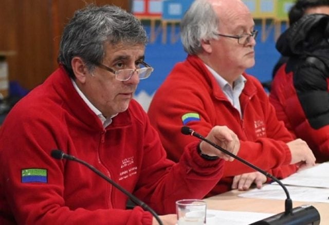 Acusan a Gobernador de Los Lagos de bloquear votación de Espacios Costeros: Comunidades interponen recurso y denuncian patrón de dilación