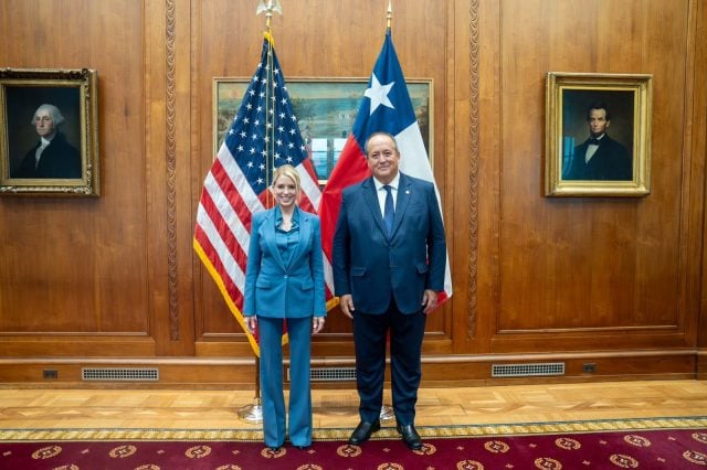 Fiscal Valencia se reunió con Fiscal General de EEUU «para estrechar cooperación en seguridad y combate al crimen organizado»