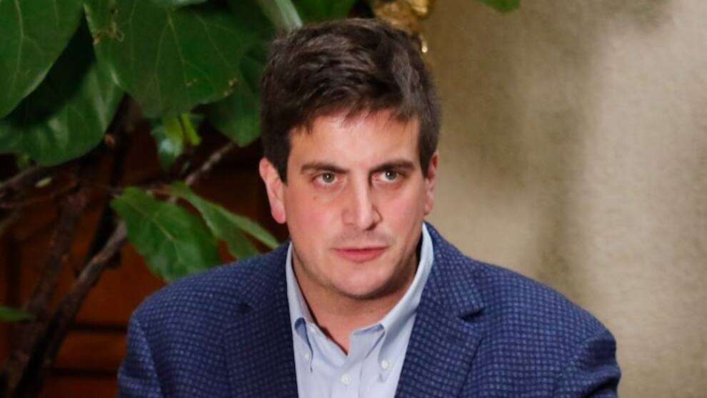 «¿En qué planeta vives?»: La aplaudida respuesta de la directora de Latinobarómetro a diputado Schalper por críticas a protestas estudiantiles