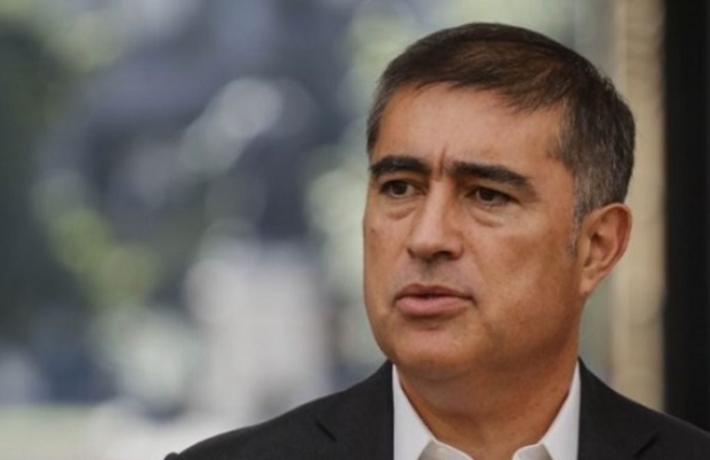 Desbordes rompe con RN y abre nueva grieta en la derecha