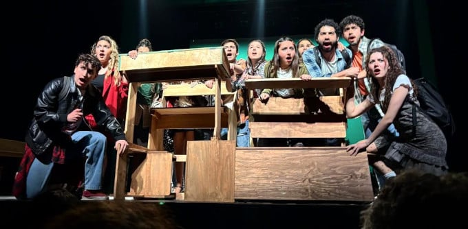 El legado de Luis Advis revive en una experiencia teatral, pedagógica y sensorial