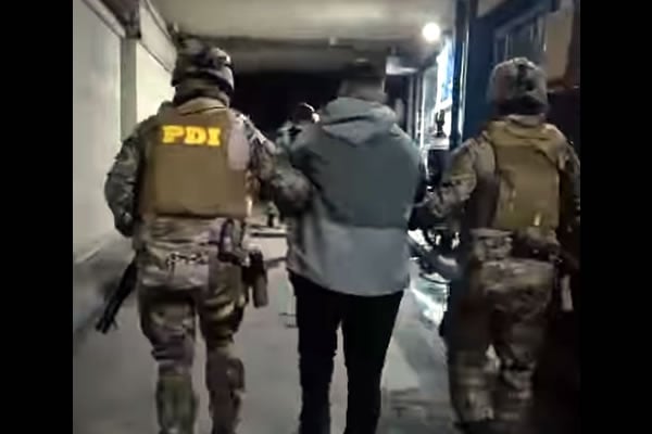Comunidad mapuche Koyam Mapu acusó destrucción de viviendas en allanamiento que detuvo a Jorge Huenchullan y al werken Juan Millanao