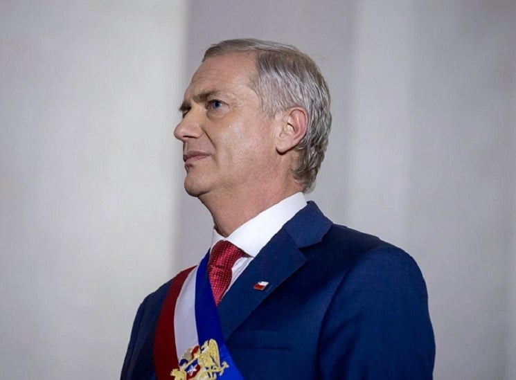 Arturo Fontaine Warns Against President Kast's Attendance at Madrid Forum: "These Groups Threaten Democracy"