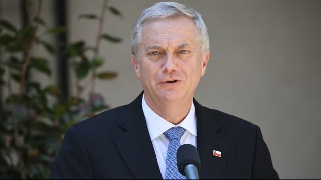 ¿Cuál democracia? Abuso de poder en la reforma de seguridad de Kast