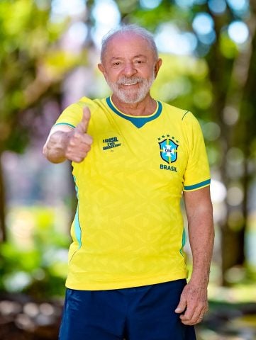 Lula desafía a Flávio Bolsonaro a levantar el secreto bancario y telefónico