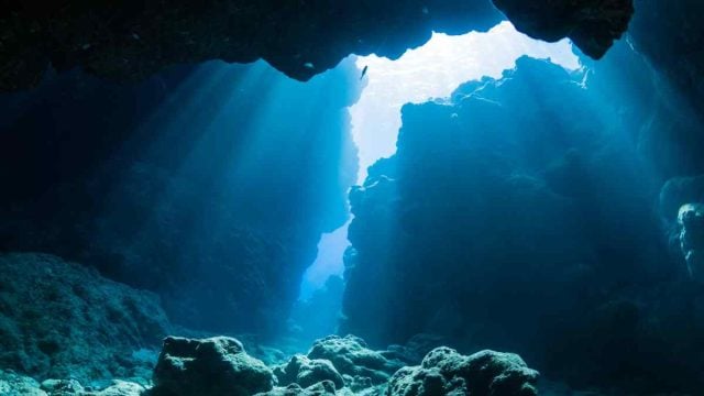 Verificación: El “océano” de tres veces el volumen de los mares subterráneos, pero no es lo que parece