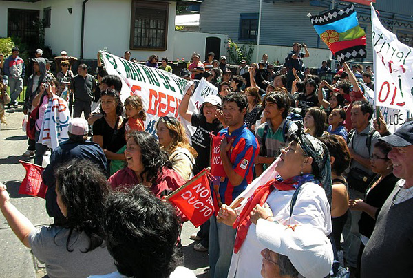 Acusan que Celco «desde las sombras instruye a contratistas para que no suban sueldos de trabajadores»