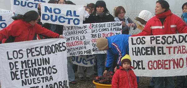 Ejecutivos de Celco insisten en defensa del ducto al mar