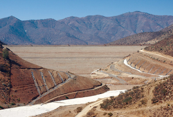 Nuevo accidente ambiental de Minera Los Pelambres